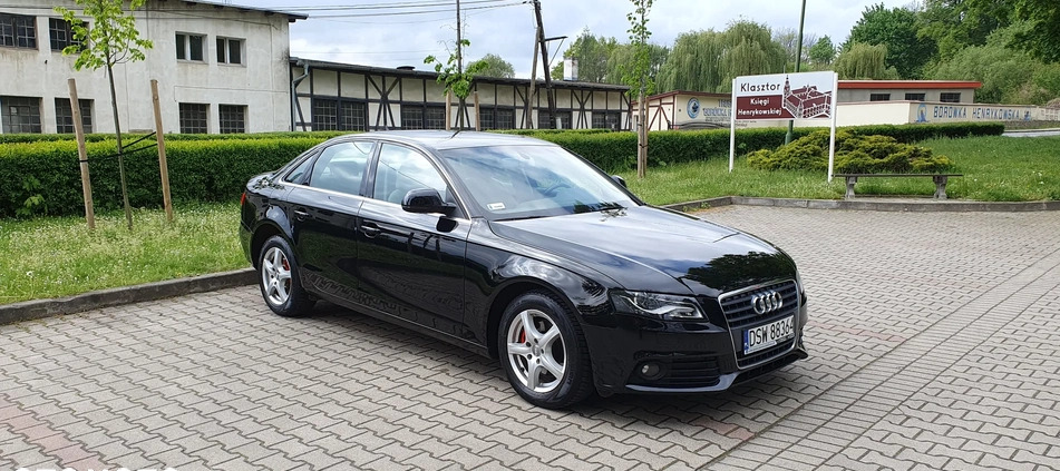 Audi A4 cena 28000 przebieg: 259368, rok produkcji 2008 z Ziębice małe 154